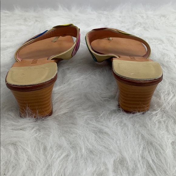 Sandalino Sandals Size 9 Colorful FlipFlop Sandals - Picture 3 of 7